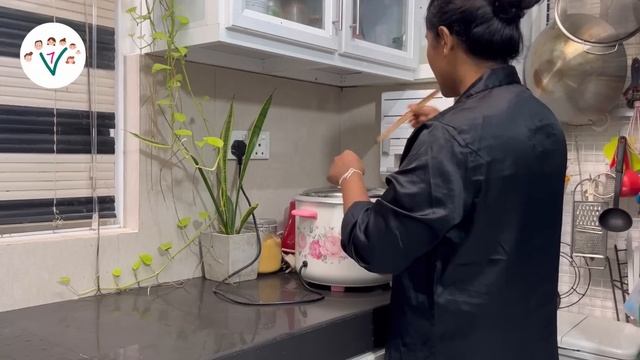 Life with five kids | Super Easy Yellow Rice & Seeni Sambol Recipe смотреть онлайн