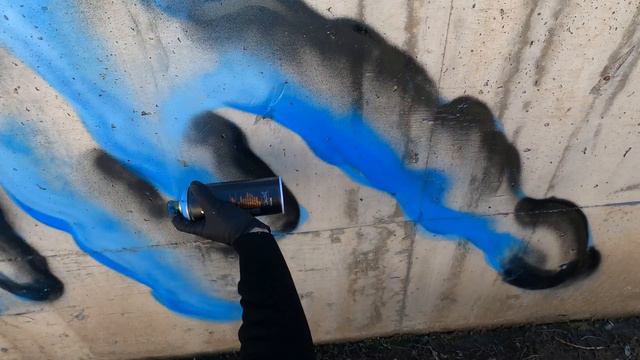 Su Efekti Görünümlü Graffiti Çizimi смотреть онлайн