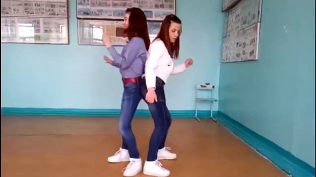 Танец под песню|Me Gante| смотреть онлайн