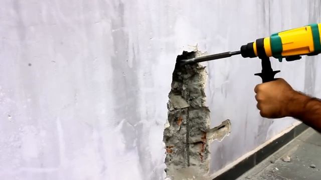Martelete Makita HR2014 / HR2470 смотреть онлайн
