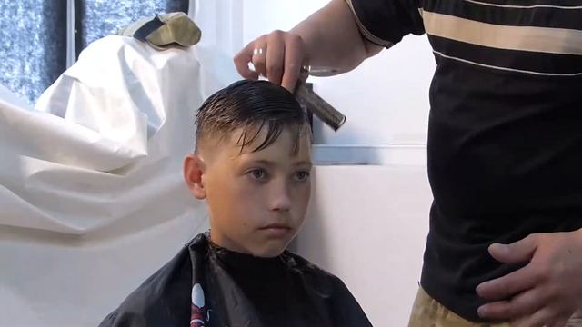 стрижка ИЛЬЯ смотреть онлайн