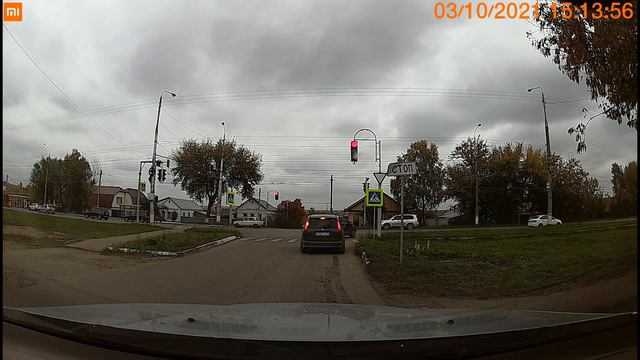 е938ор13 выезд на красный...Зачем...? смотреть онлайн