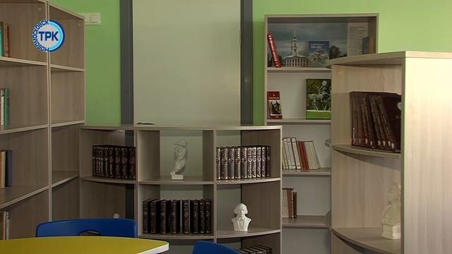 В Сокольнической школе отметили День школьных библиотек смотреть онлайн