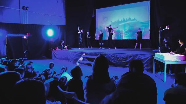 Финальный показ театральной смены. Дети дождя смотреть онлайн