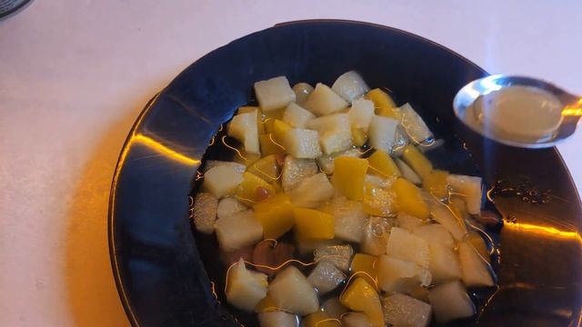 Вкусняшка из гуманитарки на праздник! смотреть онлайн