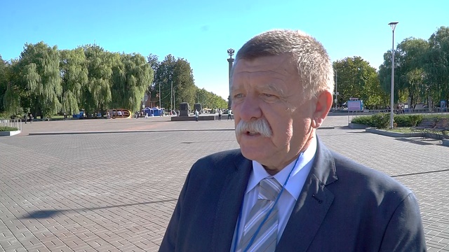 Заместитель председателя общества сотрудничества "Польша - Восток" Здислав Яцашек смотреть онлайн