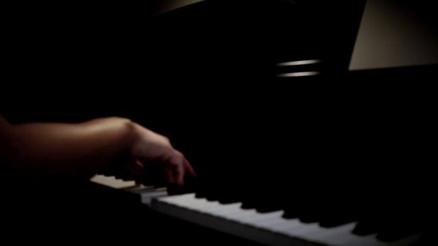 Chopin’s Nocturne in E Flat Major Op.9 No.2 смотреть онлайн