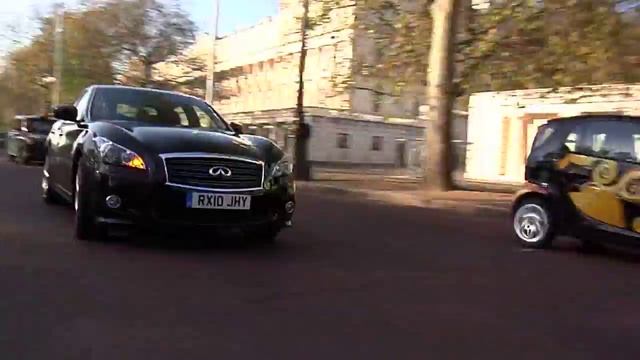 New 2011 Infiniti M Video - chauffeur and private Hire смотреть онлайн