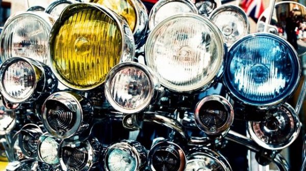 Headlight | Wikipedia audio article