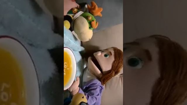 REACT:BOWSER JUNIOR GET SICK смотреть онлайн
