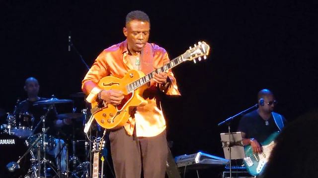just between us, Norman Brown смотреть онлайн