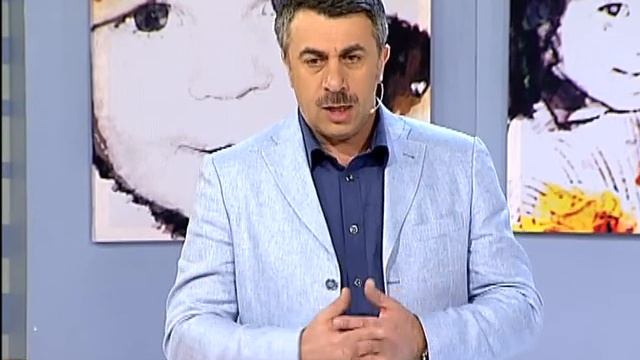 Детский сон: Опасен ли храп взрослых для ребенка? - Доктор Комаровский смотреть онлайн