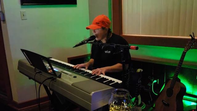 Love On the Brain by Rihanna. Performed by Rachel Parsons смотреть онлайн
