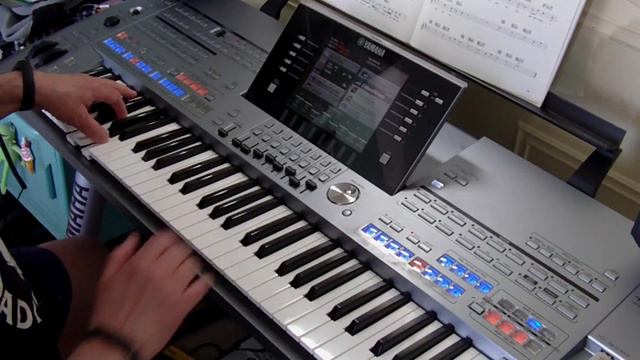 Trouble (Cover) - Yamaha Tyros 5 смотреть онлайн