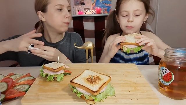 Мукбанг/Mukbang/ Клаб Сэндвич?, Очень Вкусно/Club Sandwich?/Вопросы-Ответы-Приветы??