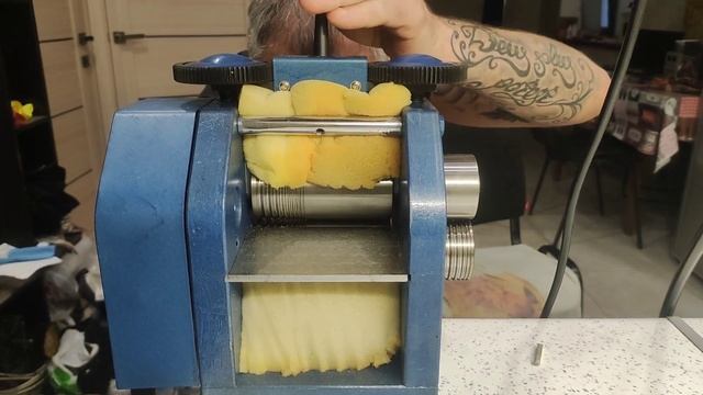 КАК сделать ПРИПОЙ из СЕРЕБРА 925 пробы! ПРОСТОЙ РЕЦЕПТ! Используем старые украшения из серебра! смотреть онлайн