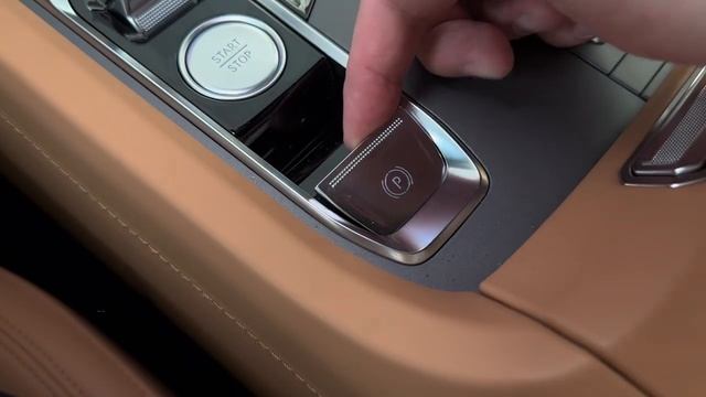 2024 Lynk & Co 09 EM-P подробный обзор смотреть онлайн