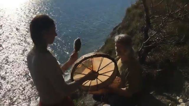 Анатолий Крылов и Лана Чуланова. Два шаманских ритма смотреть онлайн