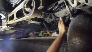 Chrysler PT cruiser ремонт двигателя. Часть 3 (Извлекаем поршня)