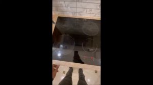 Варочная панель Electrolux после самопроизвольного включения конфорки ошибка Е6. Неисправна плата