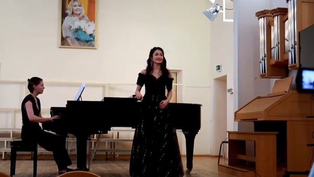 青春舞曲_Китайский песни -Синьцзянские народные песни" танец молодости"композитор:Ху Тинцзян смотреть онлайн
