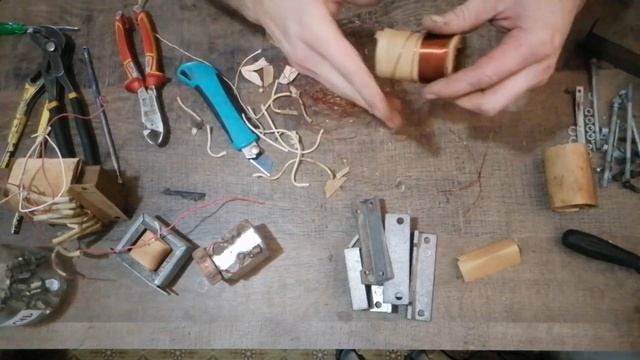 ДОБЫВАЮ МЕДЬ. СТАБИЛИЗАТОР НАПРЯЖЕНИЯ НА ЦВЕТМЕТ. МНОГО МЕДИ. РАЗБОР СТАБИЛИЗАТОРА НАПРЯЖЕНИЯ. МЕДЬ смотреть онлайн