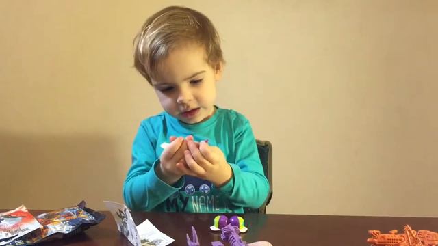 Открываем сюрпризы,трансформеры,шопкинс,конструктор голем смотреть онлайн