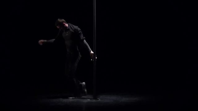 Chinese Pole...Dmitriy Kulik [Ukrainian version] смотреть онлайн