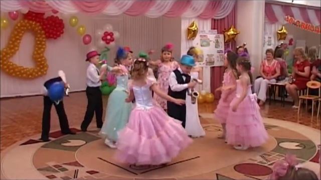 Танец с саксофонами смотреть онлайн