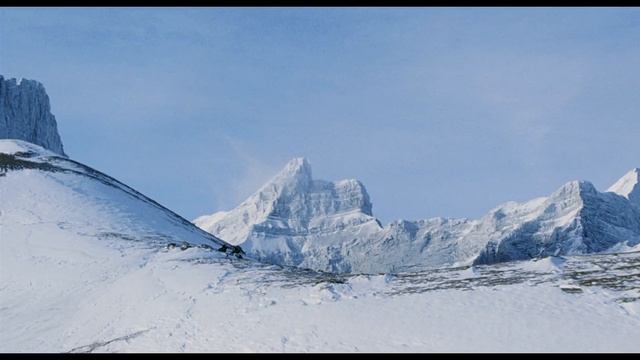 Ван Хельсинг и Карл отправляются в Трансильванию. HD