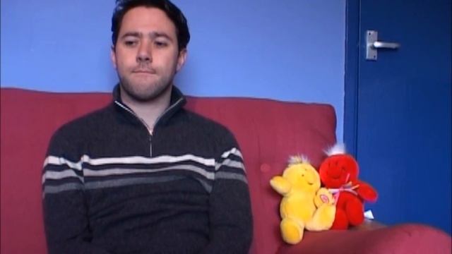 Reece Shearsmith - Put on a Happy Face смотреть онлайн