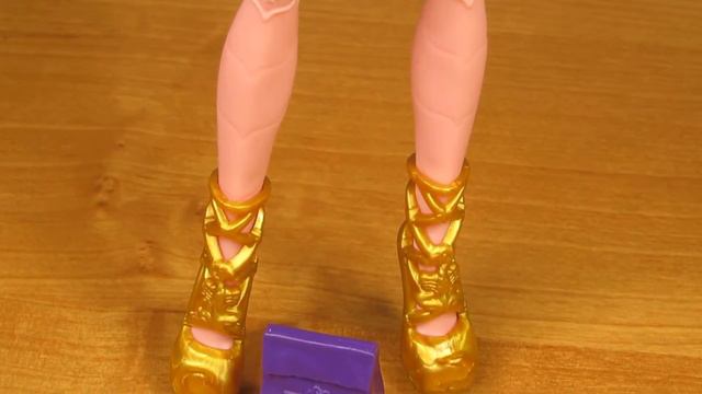 Monster High - Freaky Field Trip Gigi Grant - Mattel смотреть онлайн