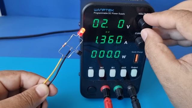 You've Never Seen It Before - Meet KIA7042AP - Voltage Detector IC смотреть онлайн