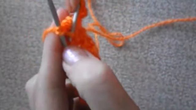 Такой узор спицами вы не найдёте нигде смотреть онлайн