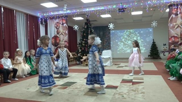 Танец "Ой снег-снежок" смотреть онлайн