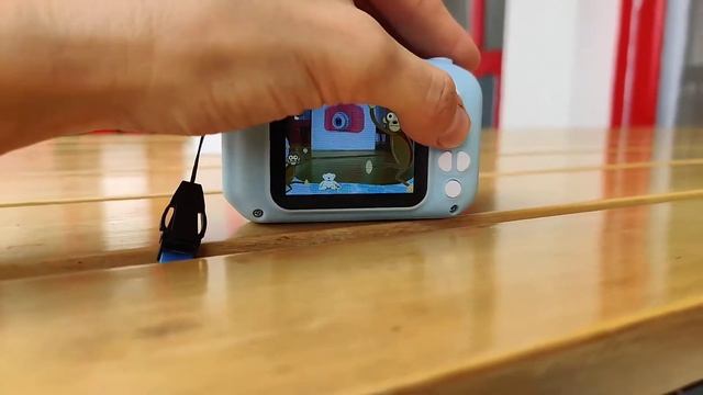 Kids camera unboxing смотреть онлайн