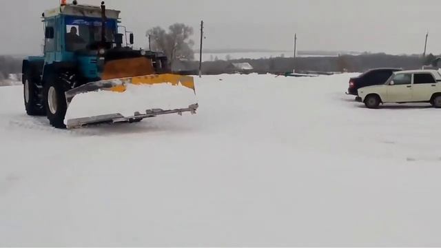 Отвал на трактор Т-150 с механическим звеном поворота Леспромресурс г. Киров смотреть онлайн