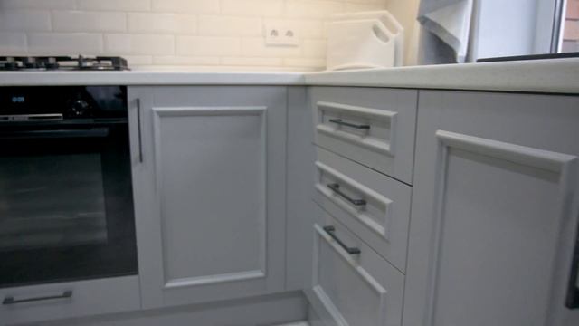 Кухня неоклассика. Мебельная фабрика "Росдрев". Реализованный проект смотреть онлайн