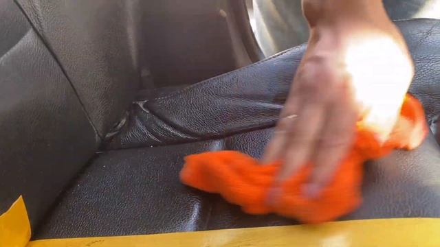 Почистить кожаный салон? Легко! смотреть онлайн
