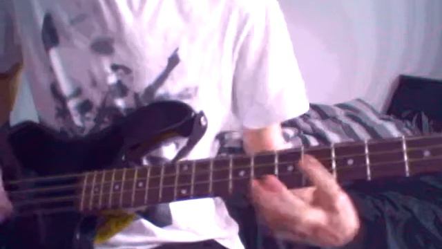 Bruno Marz- Runaway Baby (Bass cover) смотреть онлайн