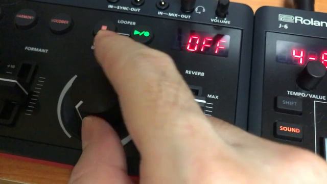 AIRA Compact Roland E-4 + J-6 Amen Break смотреть онлайн
