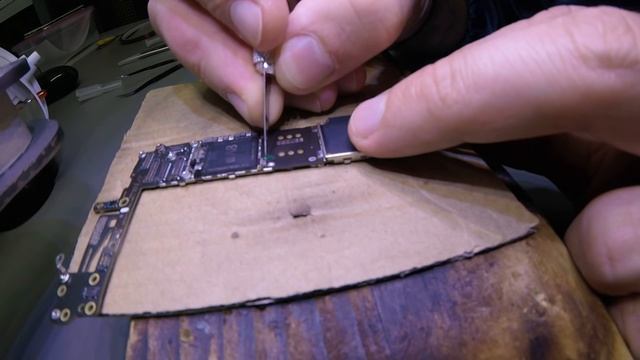 Iphone6 4013, 9 error CPU- NAND fix смотреть онлайн