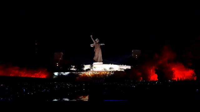 Волгоград Мамаев Курган Прогулка Метротрам "Свет Великой Победы" смотреть онлайн