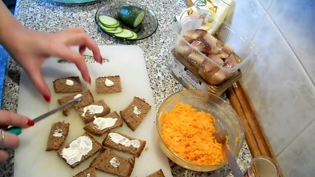 КАНАПЕ С СЕЛЬДЬЮ или мини-бутерброды | Irina Belaja смотреть онлайн