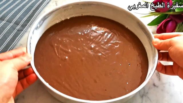 كيكة الكراميل/كيكة التوفي الخرافية بمكون عجيب هشة خفيفة بطريقة تخليك مدمنة عليها/كيكة التوفي اللذيذ смотреть онлайн