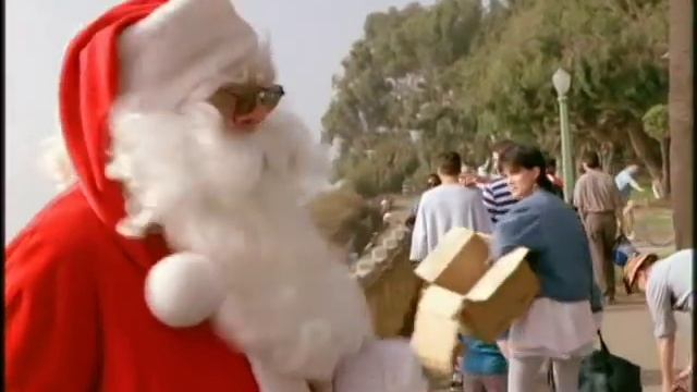 A Holiday to Remember - Official Trailer смотреть онлайн