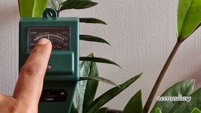 3 WAY SOIL METER TO TEST PH MOISTURE & LIGHT|how to use soil ph meter|malayalam|3 way soil tester смотреть онлайн