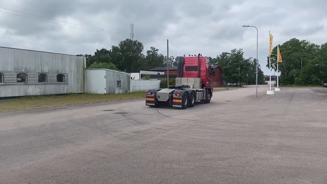 Köp Lastbil Volvo FH16 660 6X4 på Klaravik смотреть онлайн