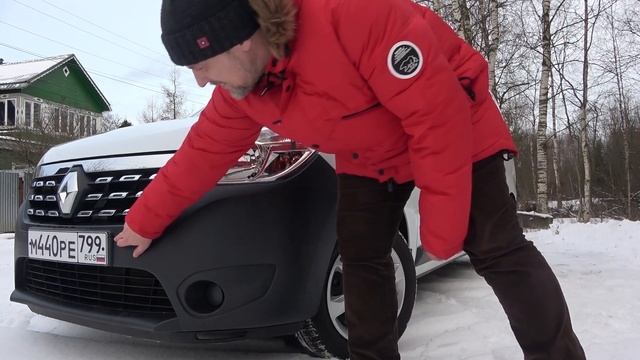 Тест дизельного Renault Dokker + Лайфхак! Про щетки и котиков ;) смотреть онлайн
