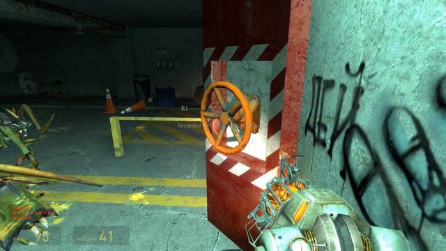 пытаюсь что-то сделать ツ l Half life 2 episode 1 смотреть онлайн